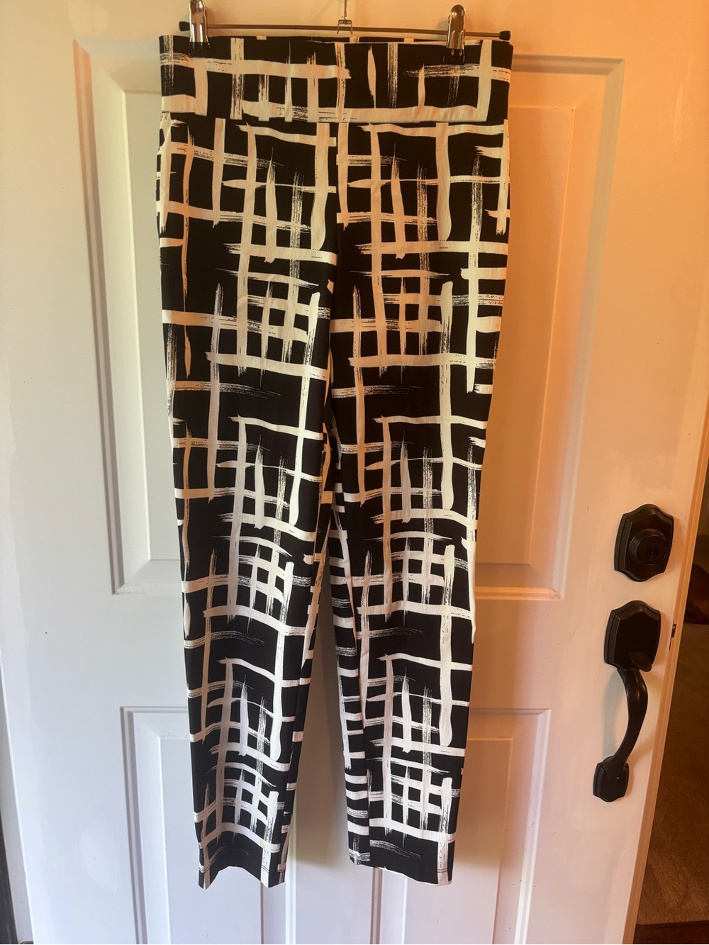 Frank Lyman Design Black and White Grid-Print Slim Men’s Pants